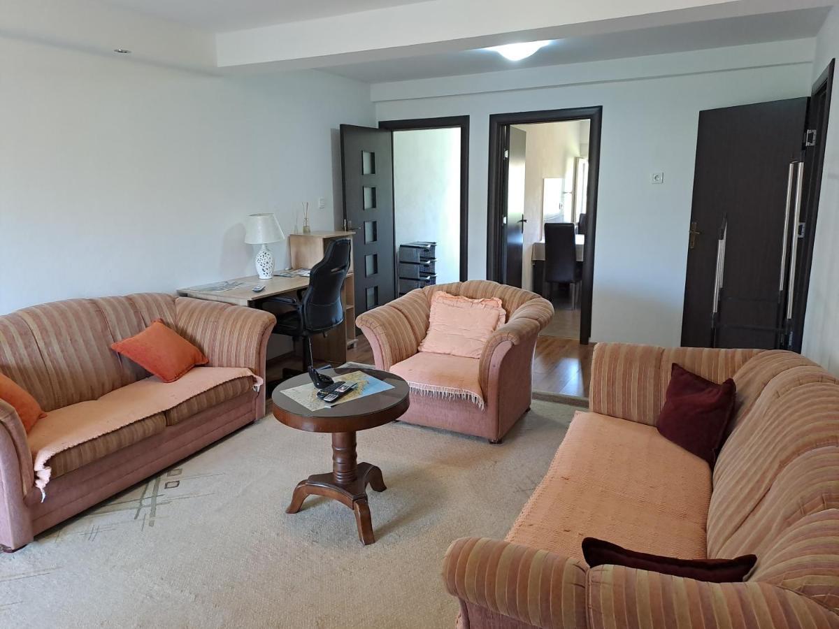 Apartments Mirkovic Cetinje Exterior foto