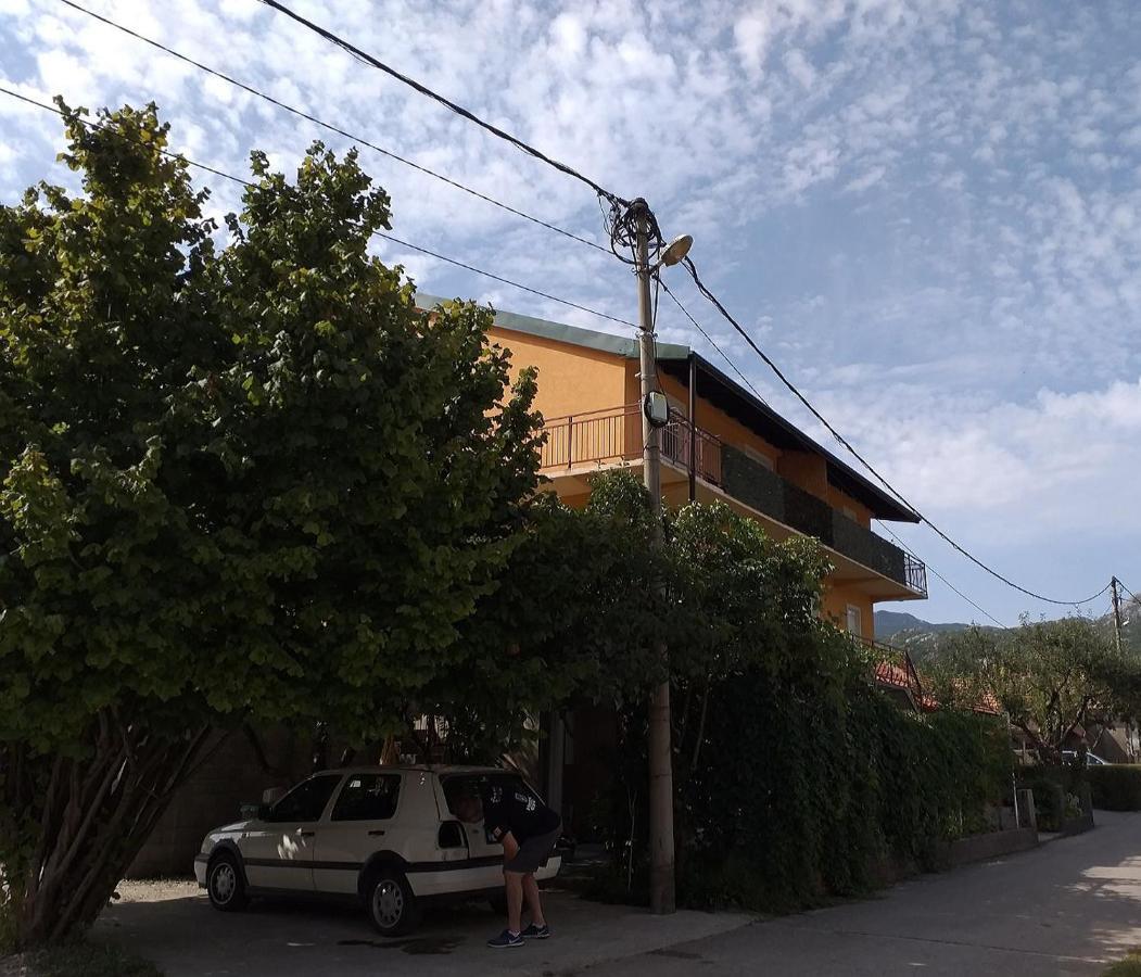 Apartments Mirkovic Cetinje Exterior foto